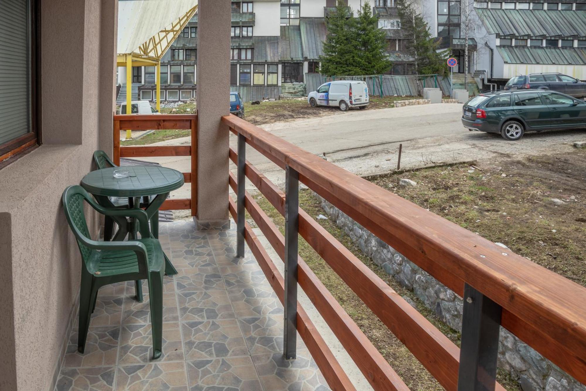 Apartmani Albion Zabljak  Luaran gambar