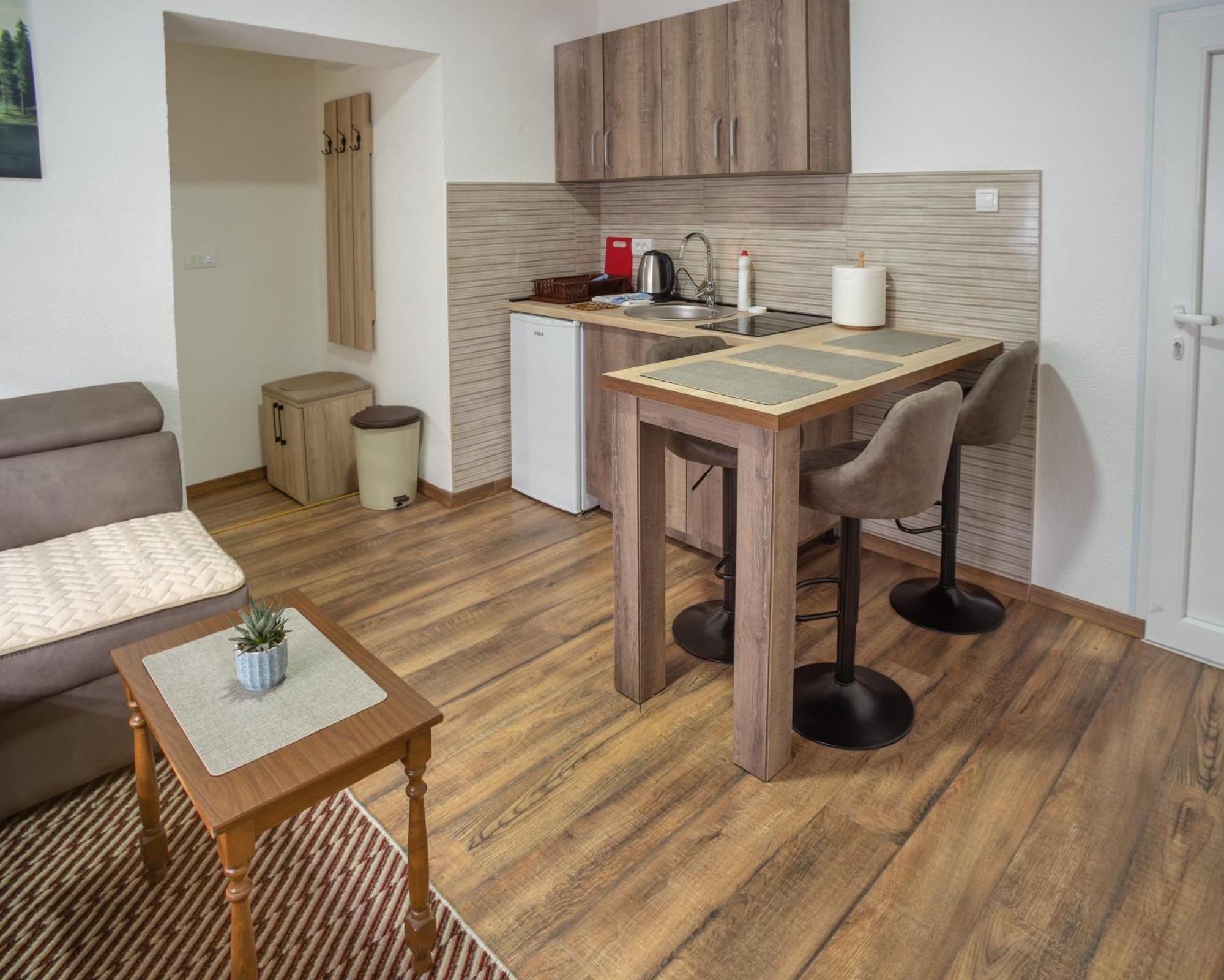 Apartmani Albion Zabljak  Luaran gambar
